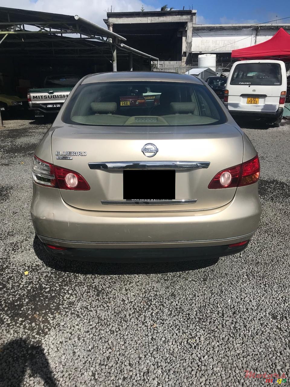 2008' Nissan Bluebird photo #5