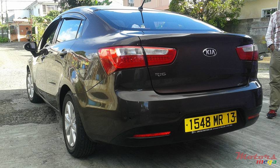 2013' Kia Rio photo #7