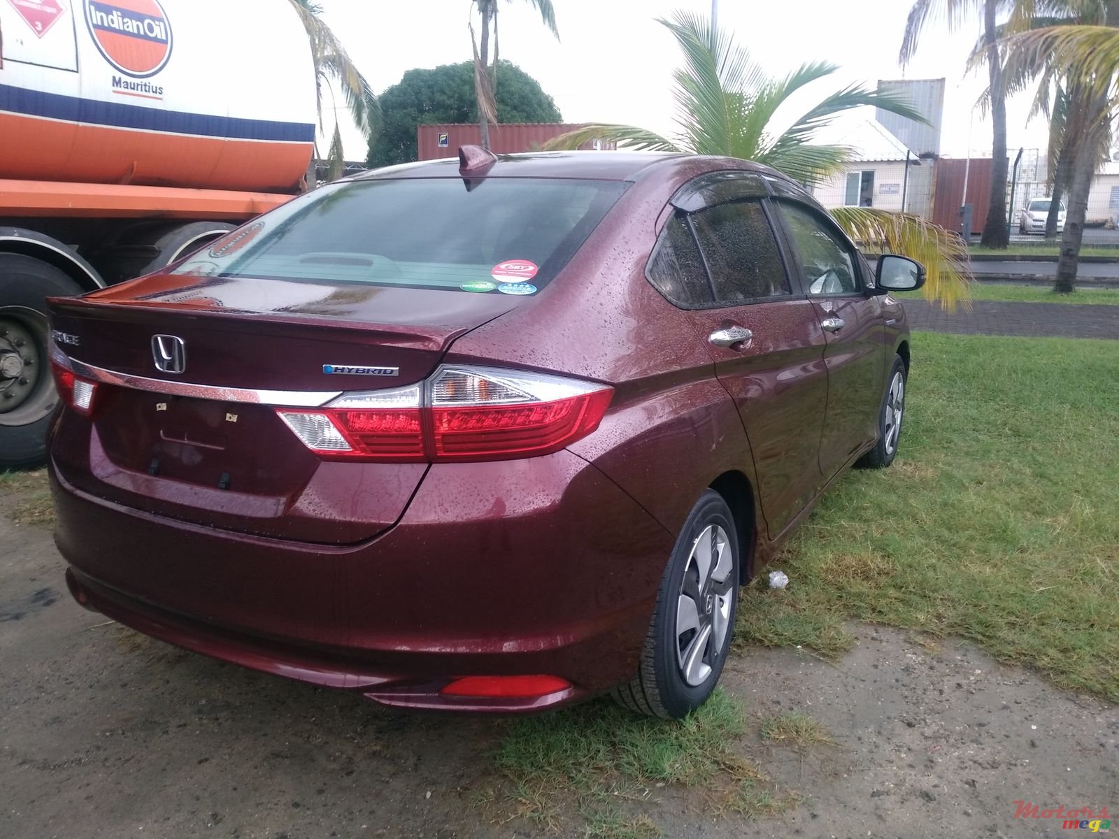 2015' Honda Fit GRACE photo #1