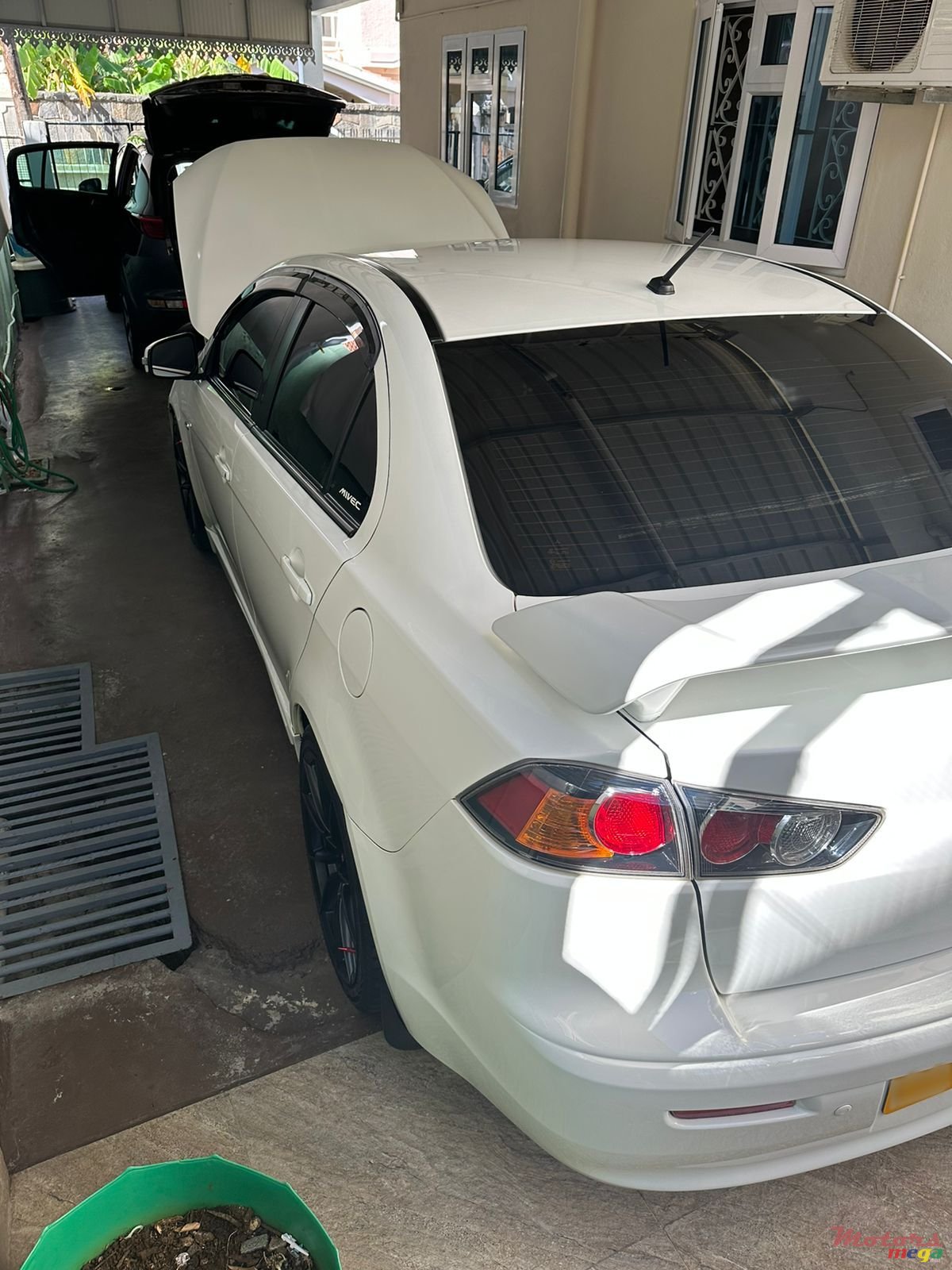 2016' Mitsubishi Lancer Ex Lancer Facelift photo #3