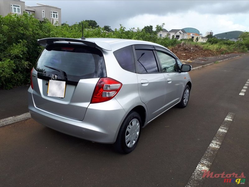 2008' Honda Fit photo #2