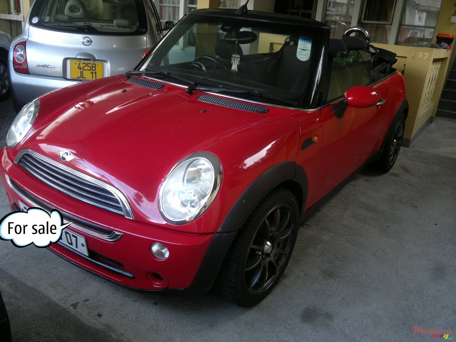 2007' MINI Cooper cabrio photo #2