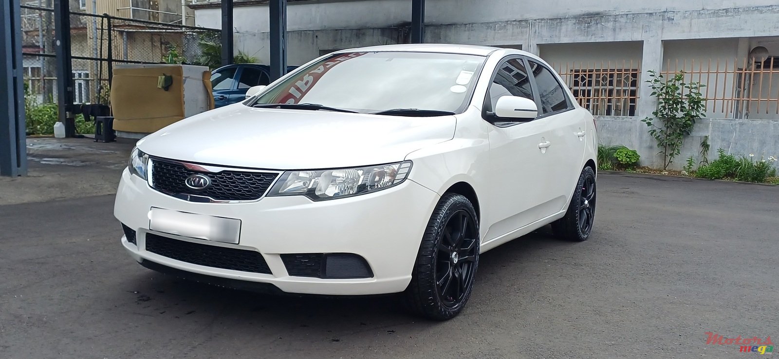 2012' Kia Cerato photo #2