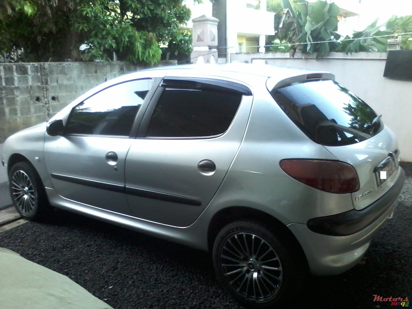 2002' Peugeot 206 photo #3