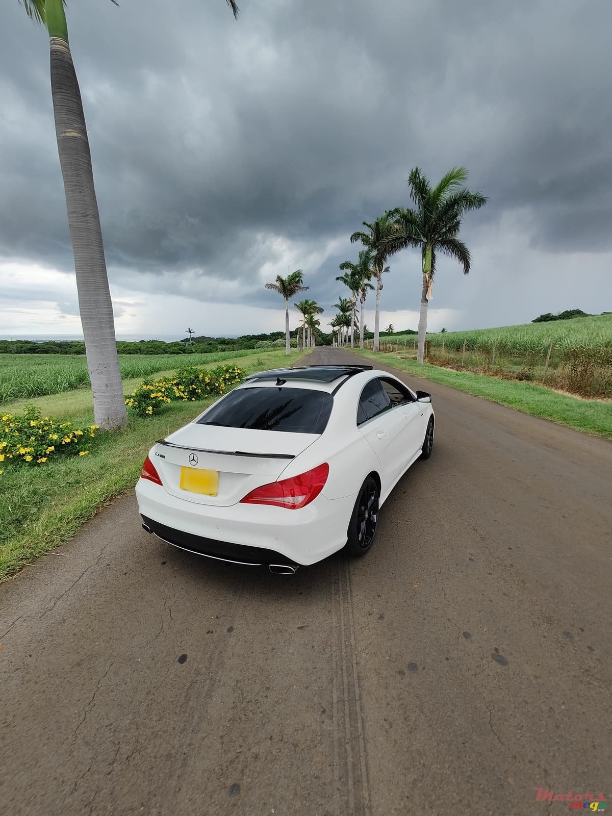 2014' Mercedes-Benz CLA 180 photo #3