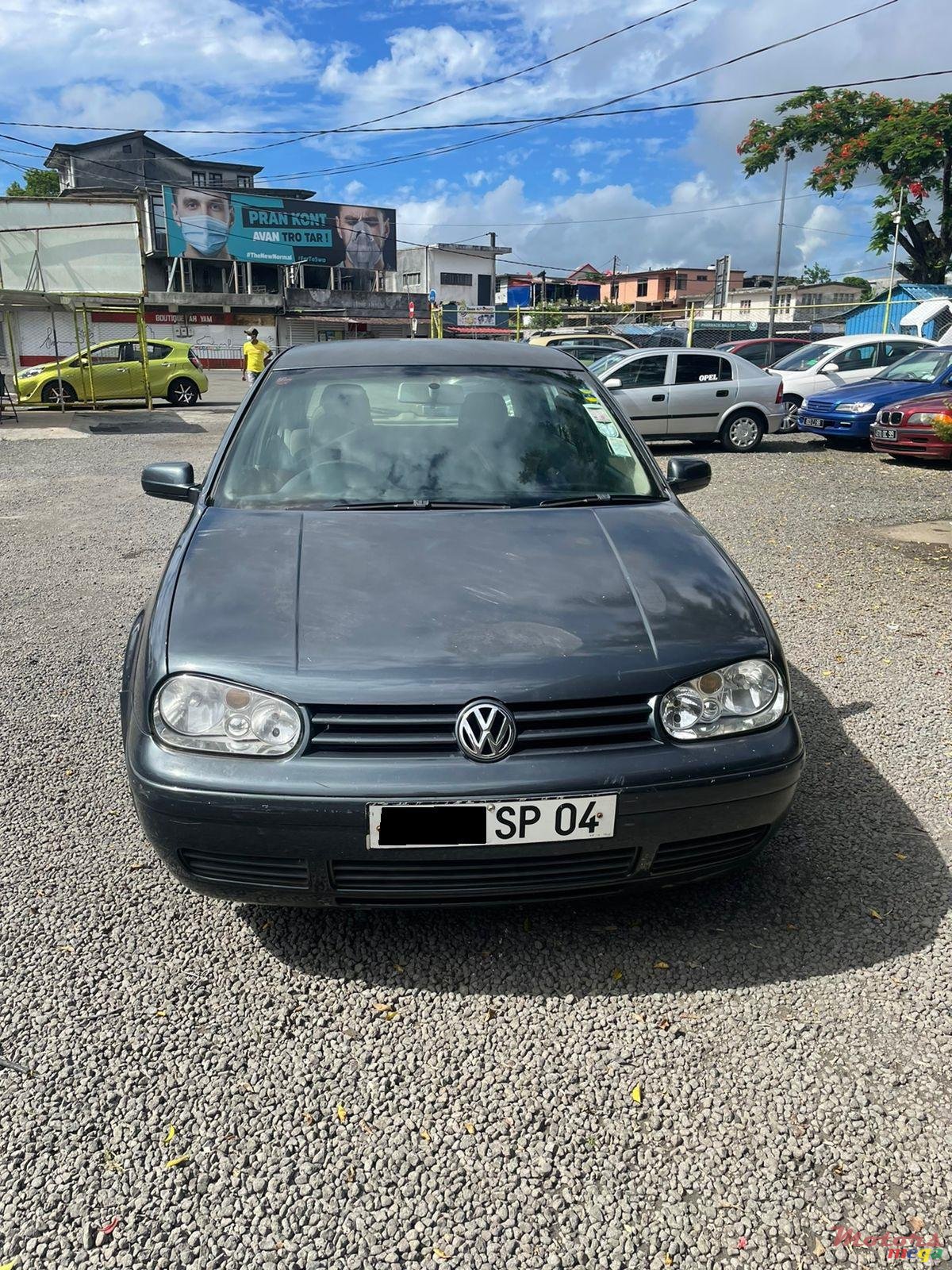 2004' Volkswagen Golf IV photo #7