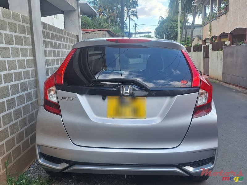2018' Honda Fit photo #2