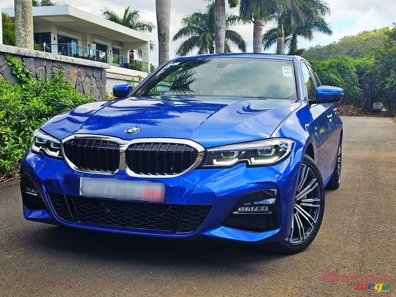 2019' BMW 330 i MSport Line 2.0 photo #1