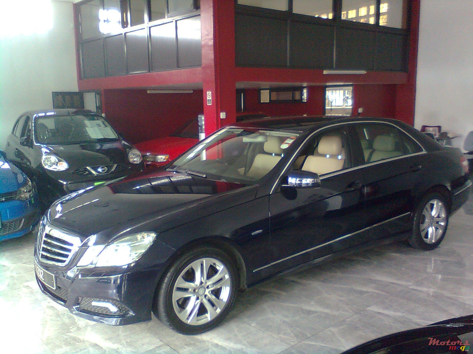 2010' Mercedes-Benz E-Class E250 CGI photo #2