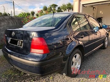 2001' Volkswagen Bora photo #5