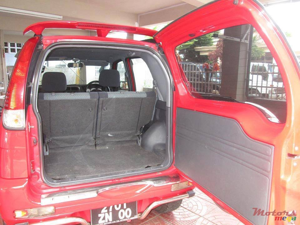 2000' Toyota Cami photo #7