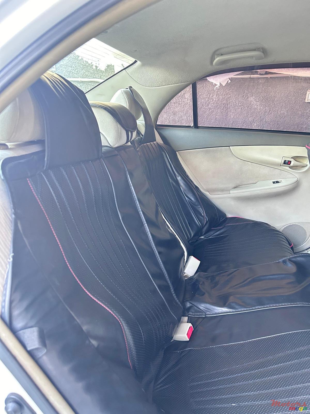 2006' Toyota Axio photo #5