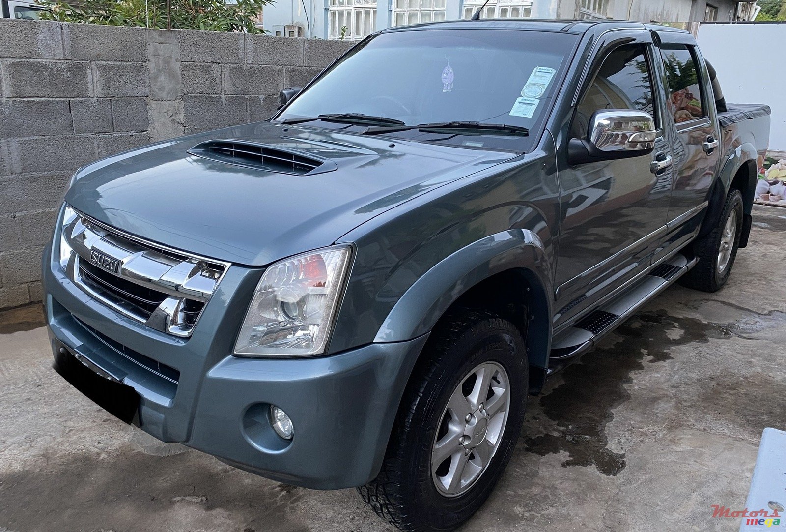 2008' Isuzu KB Series Automatic photo #2