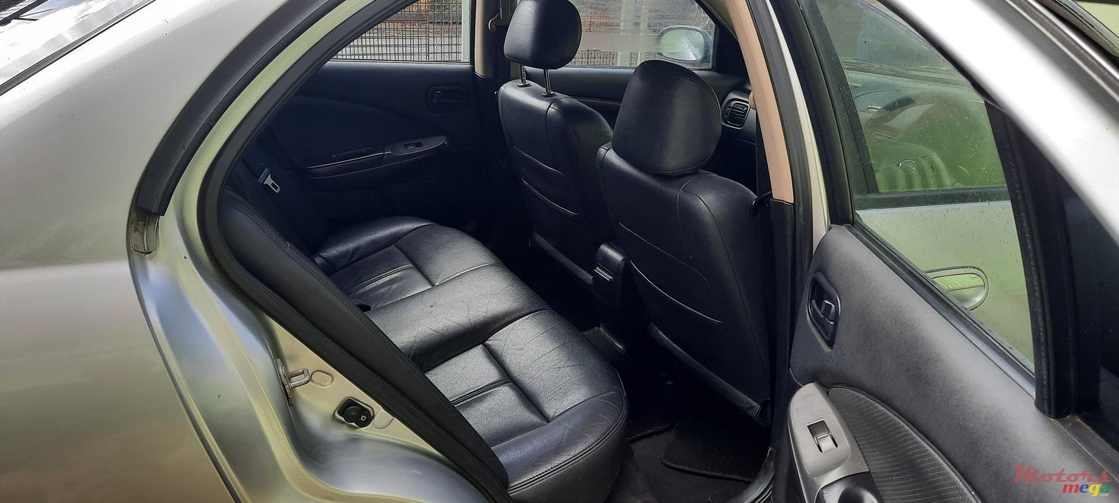 2004' Nissan Sunny N17 photo #5