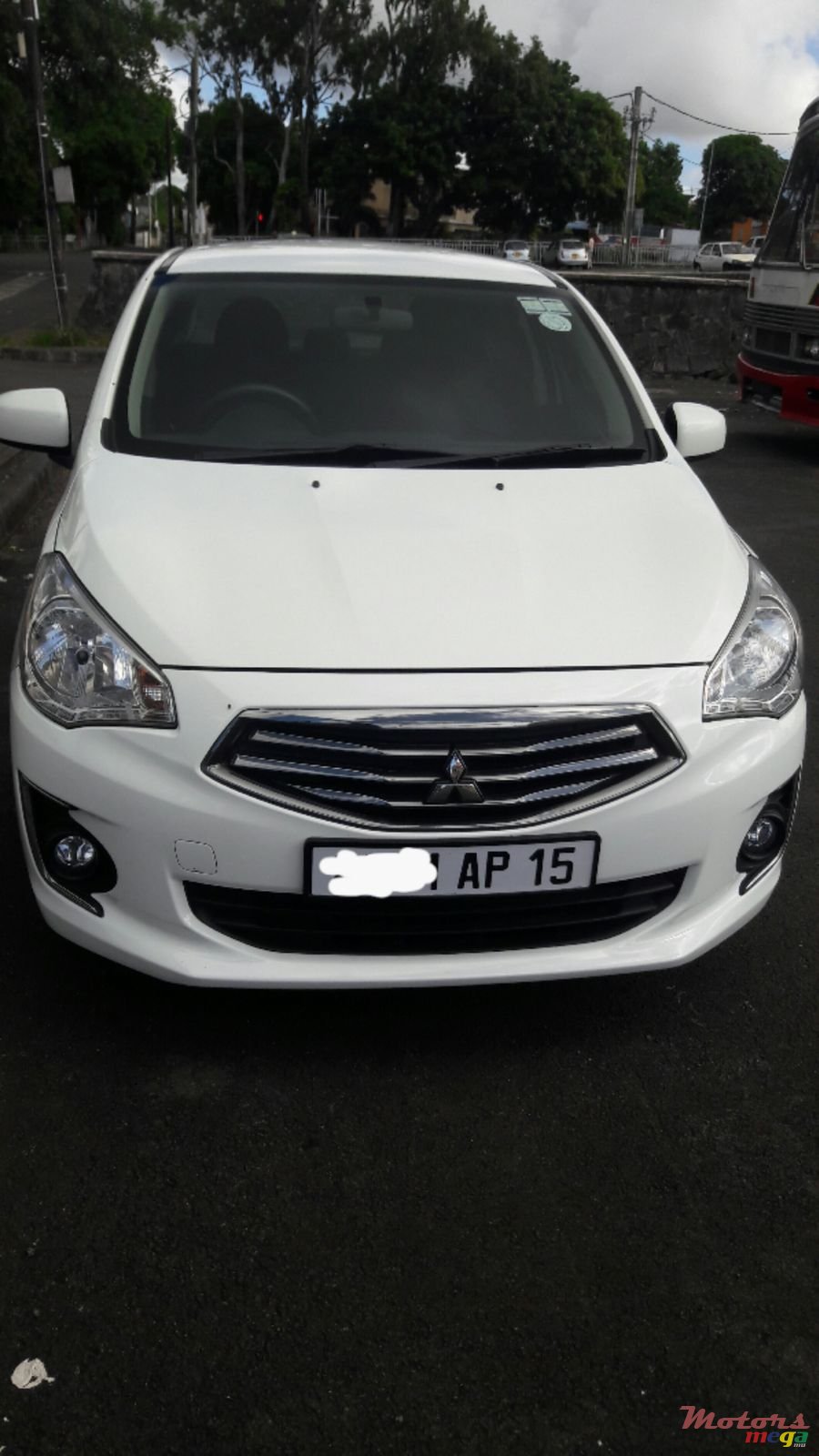 2015' Mitsubishi Attrage photo #1