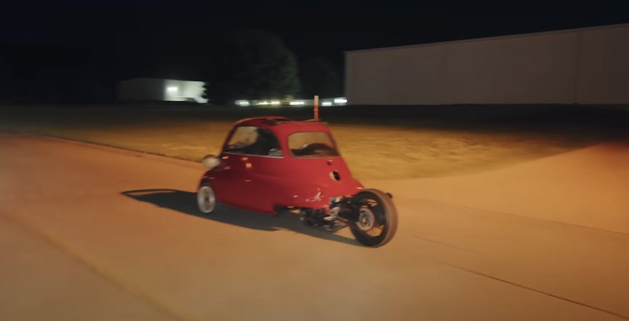 Someone Stuck A Yamaha R6 Into The Back Of A BMW Isetta And Called It A Day