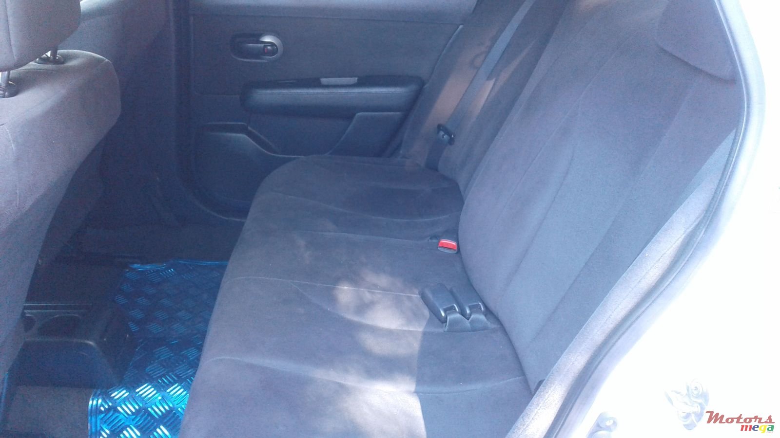 2008' Nissan Tiida photo #6