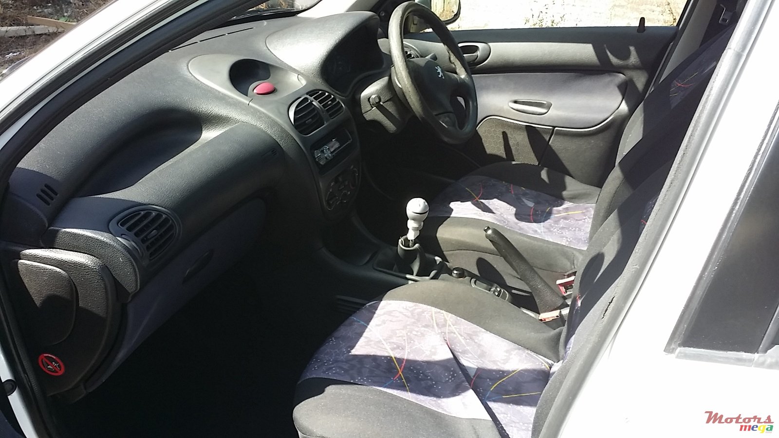 2001' Peugeot 206 photo #4