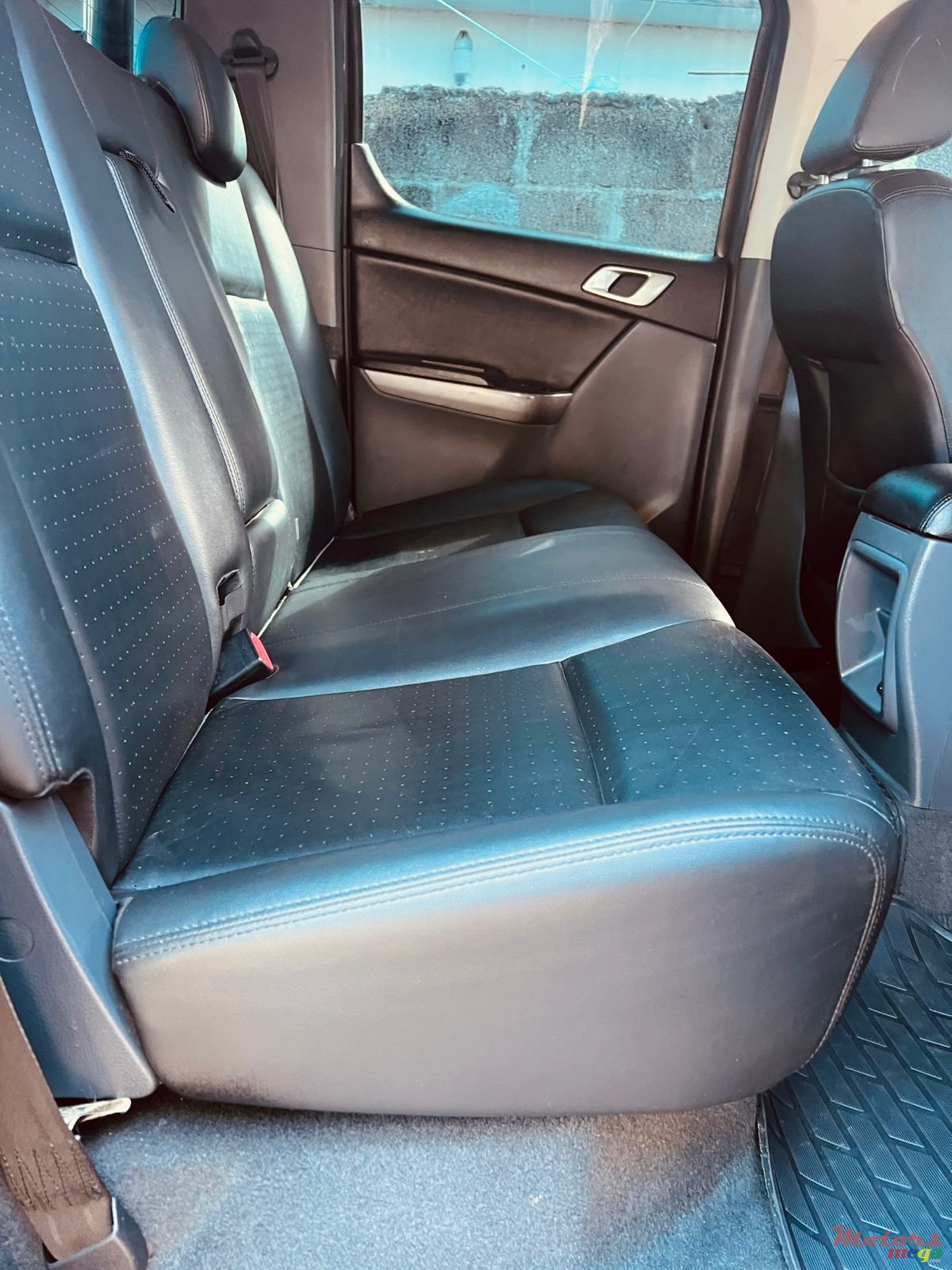 2017' Mazda BT-50 photo #4