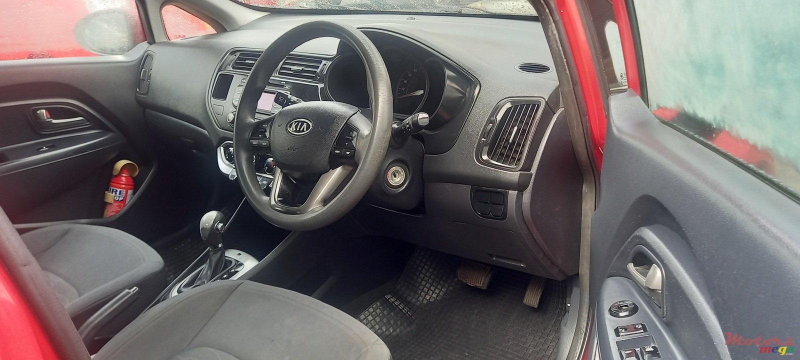 2011' Kia Rio photo #4