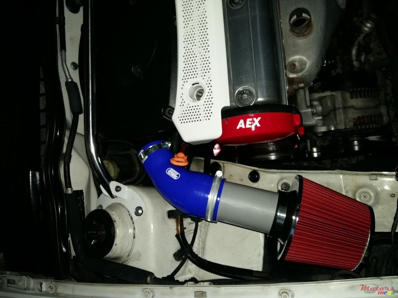 1998' Volkswagen 1400 cc photo #1