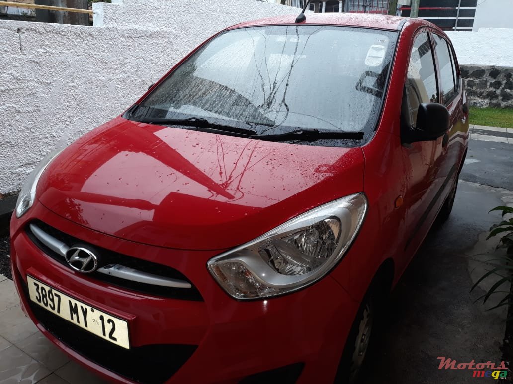 2012' Hyundai i10 photo #7