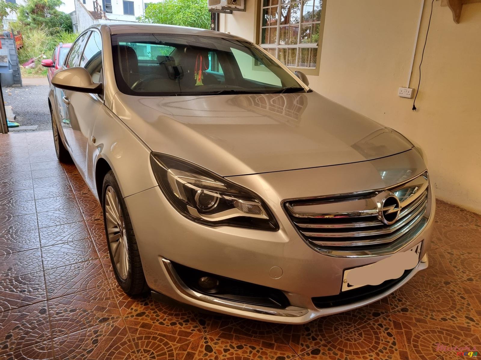 2014' Opel Insignia Urgent Sales photo #1