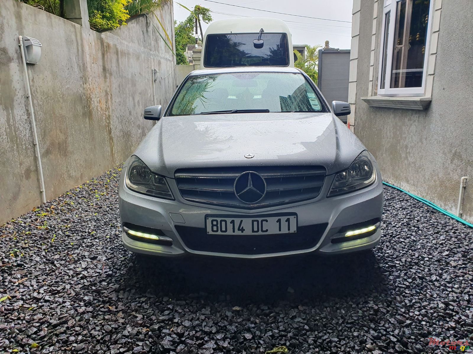 2011' Mercedes-Benz photo #5