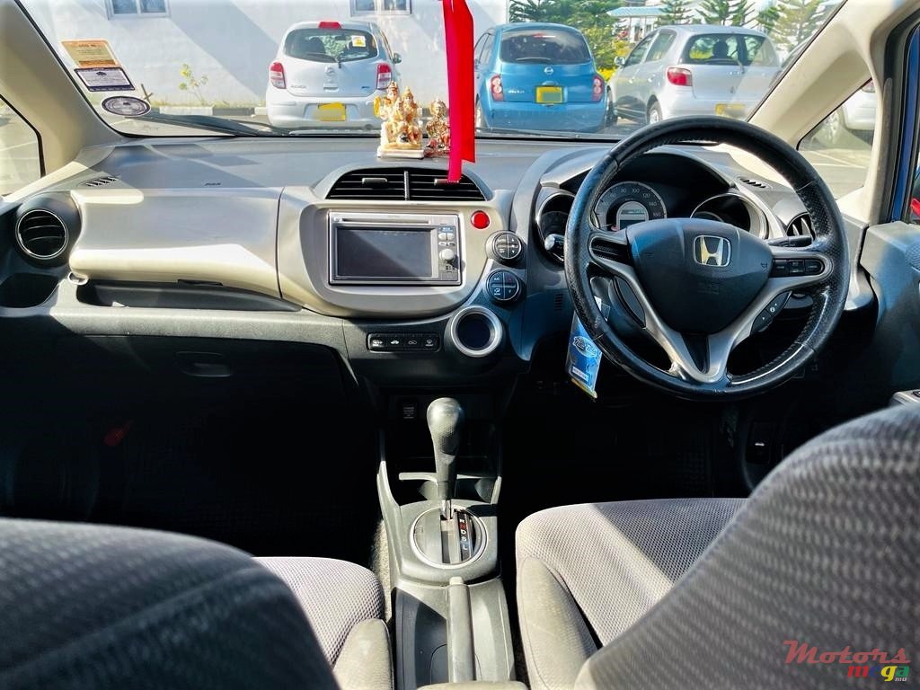 2012' Honda photo #6