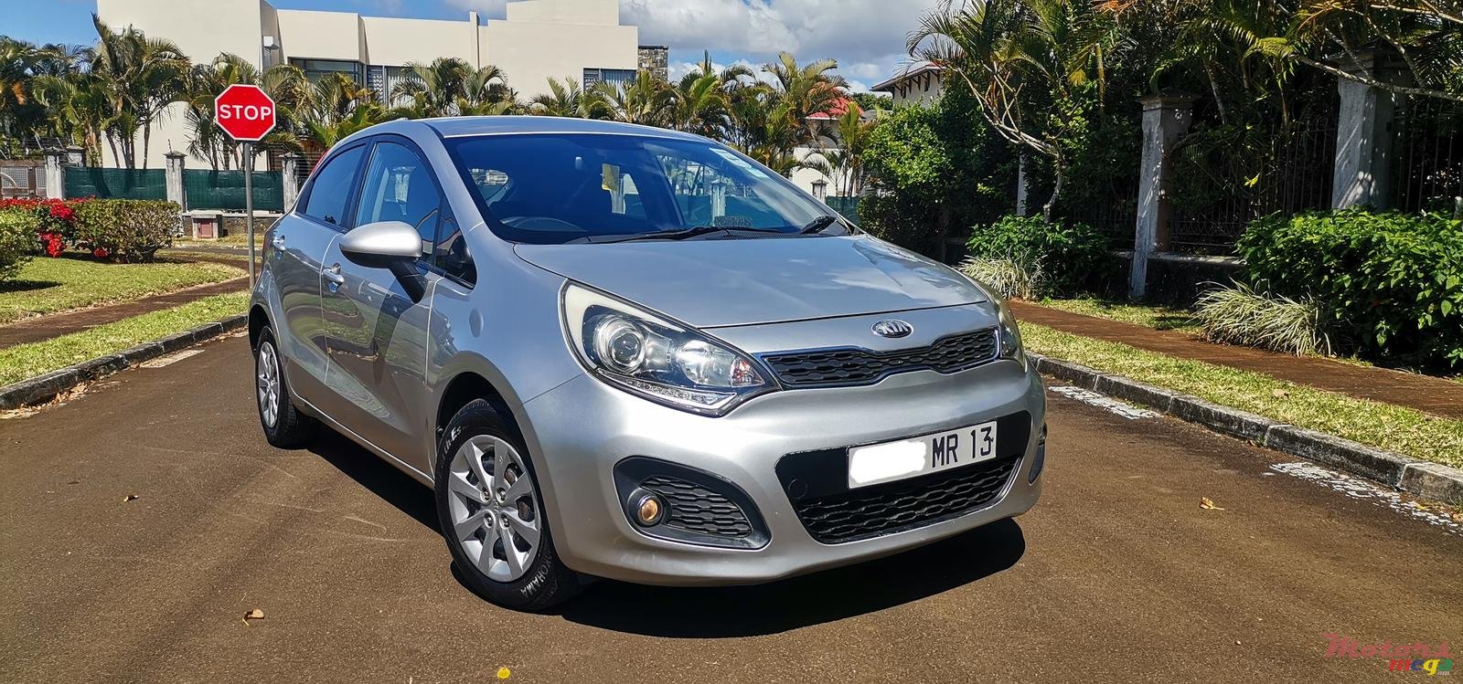 2013' Kia Rio photo #1