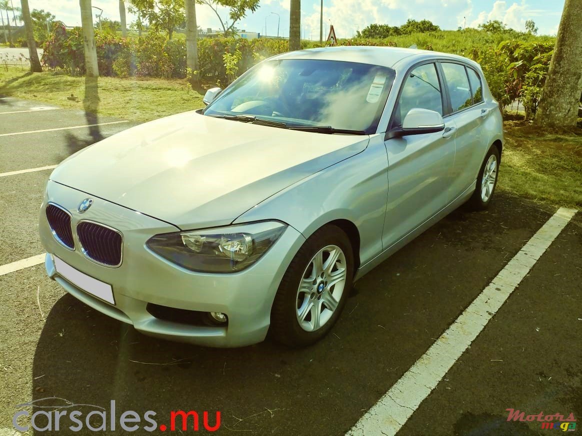 2011' BMW 116 photo #2
