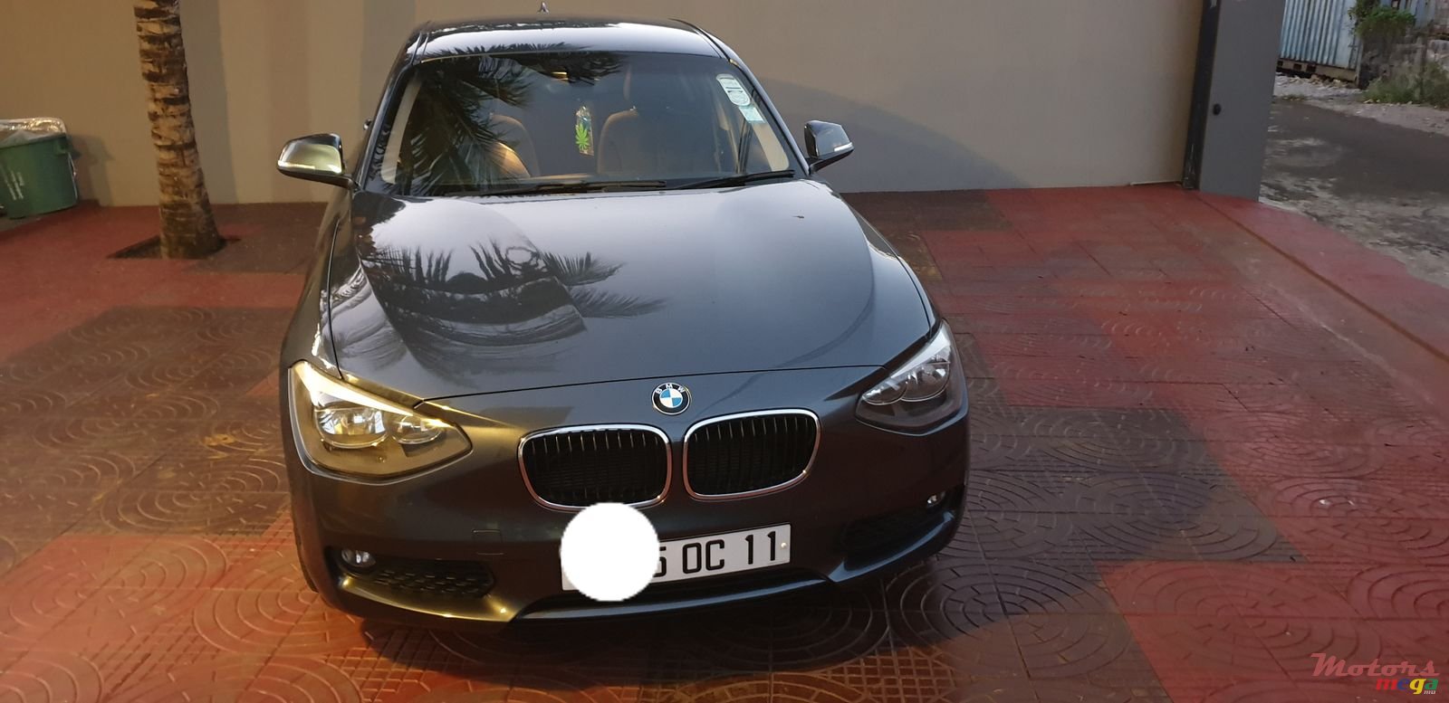 2011' BMW 118 photo #2