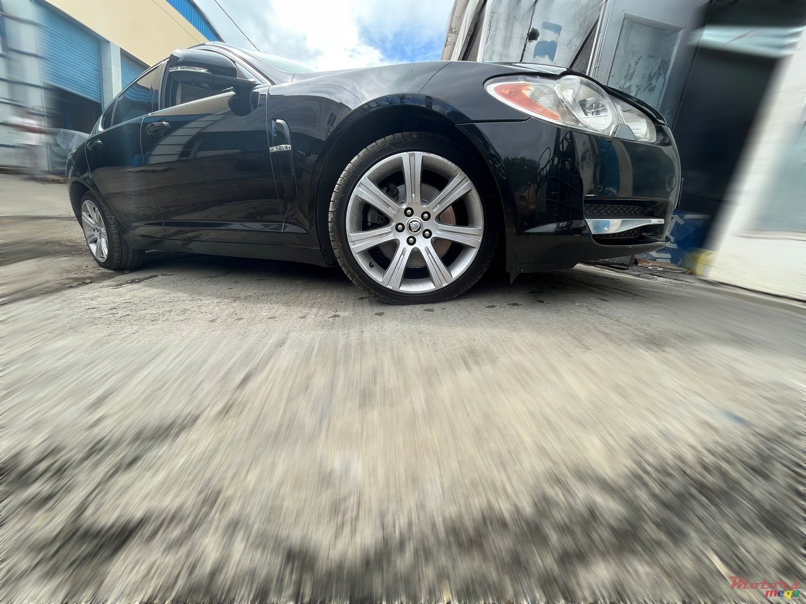 2010' Jaguar XF (X250) photo #5