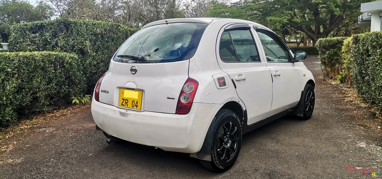 2004' Nissan March photo #6