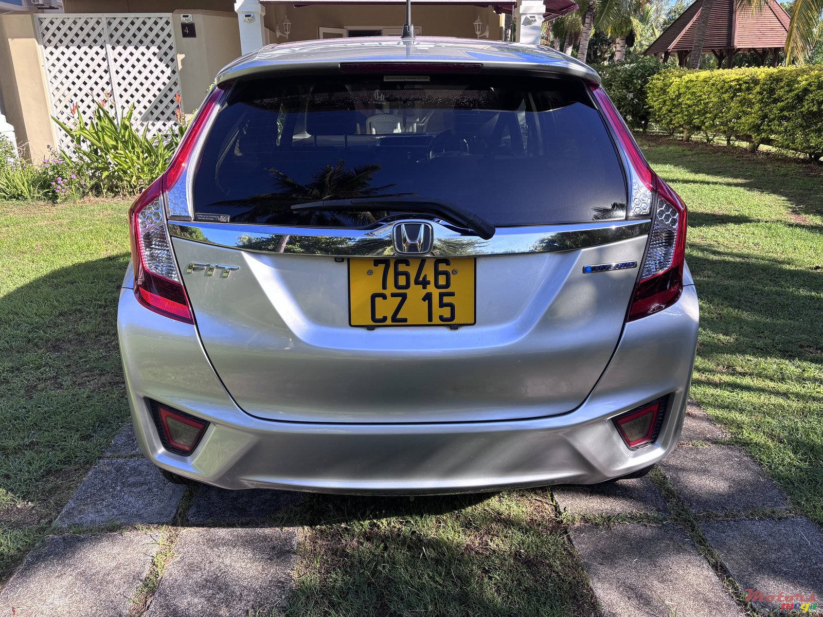 2015' Honda Fit Hatchback photo #1