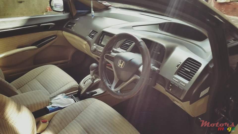 2005' Honda photo #5