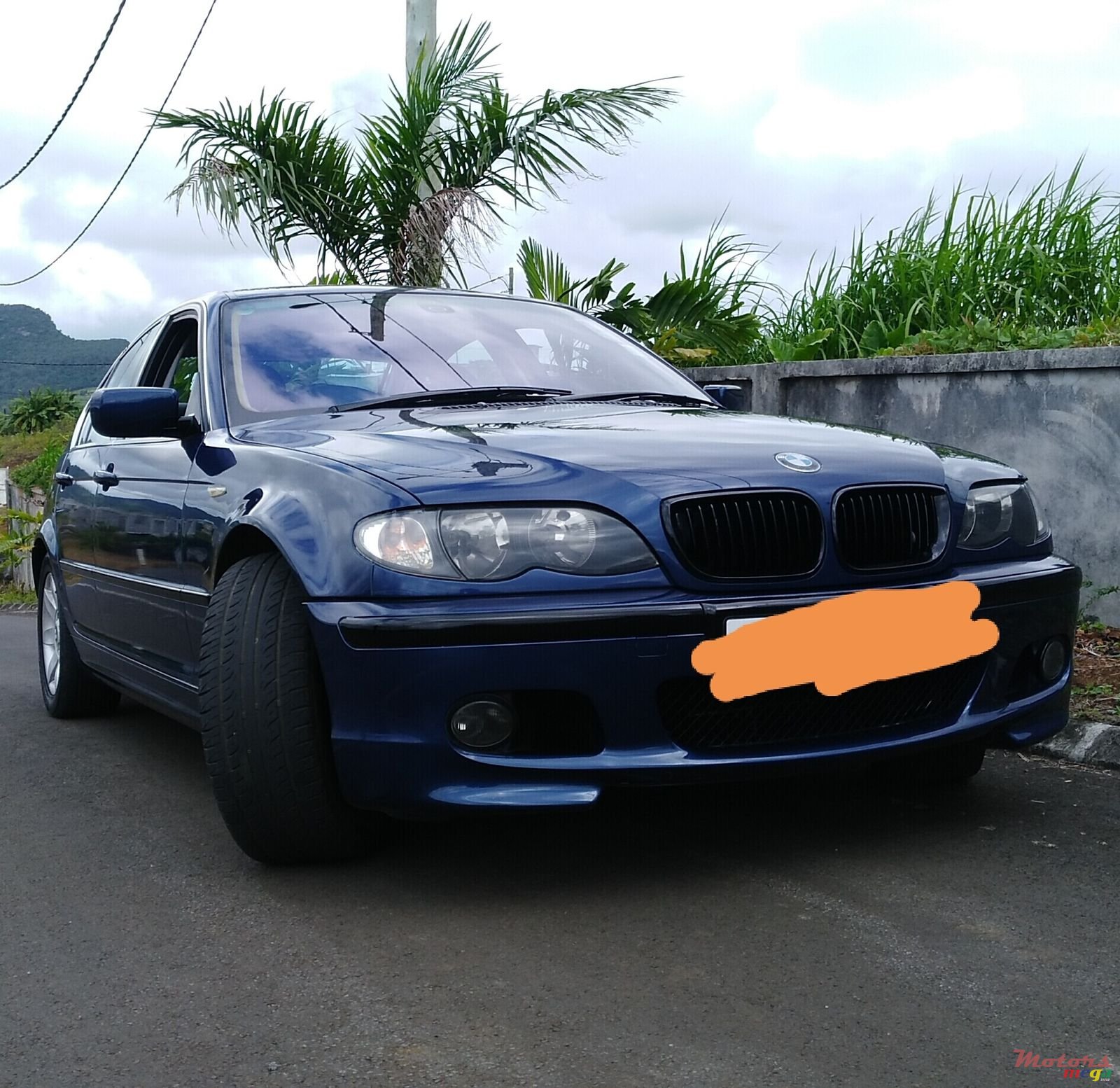 2003' BMW 318 photo #2