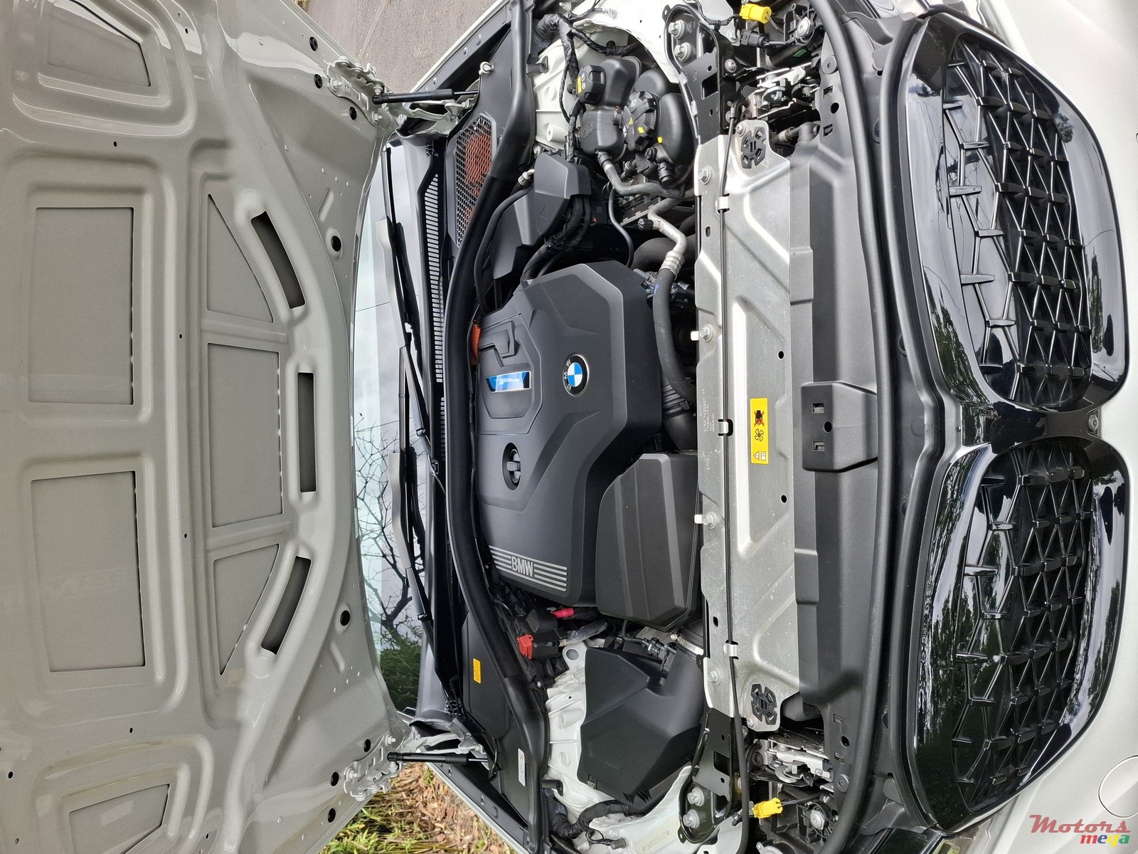 2021' BMW 3 Series photo #6