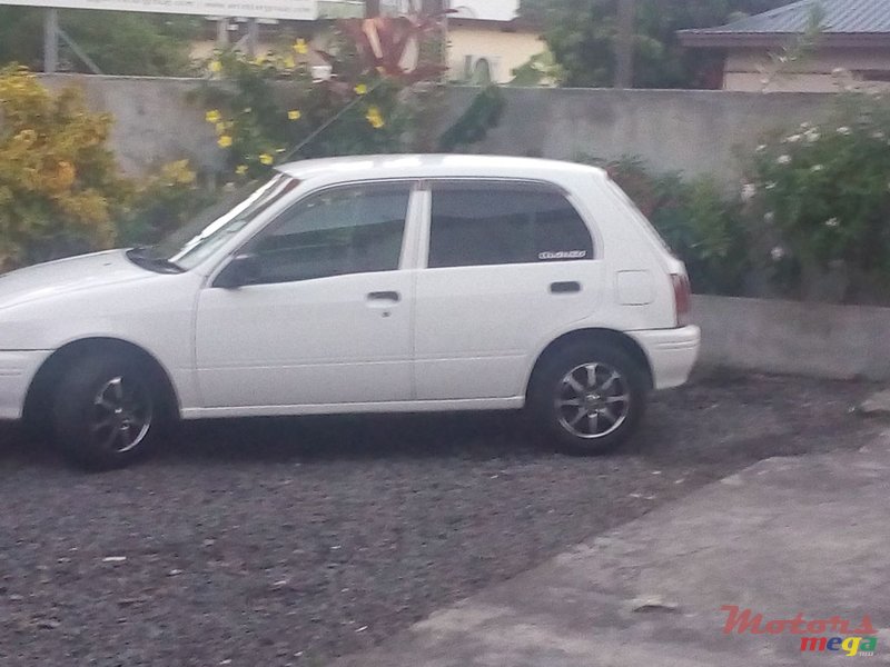 1996' Toyota Starlet photo #1