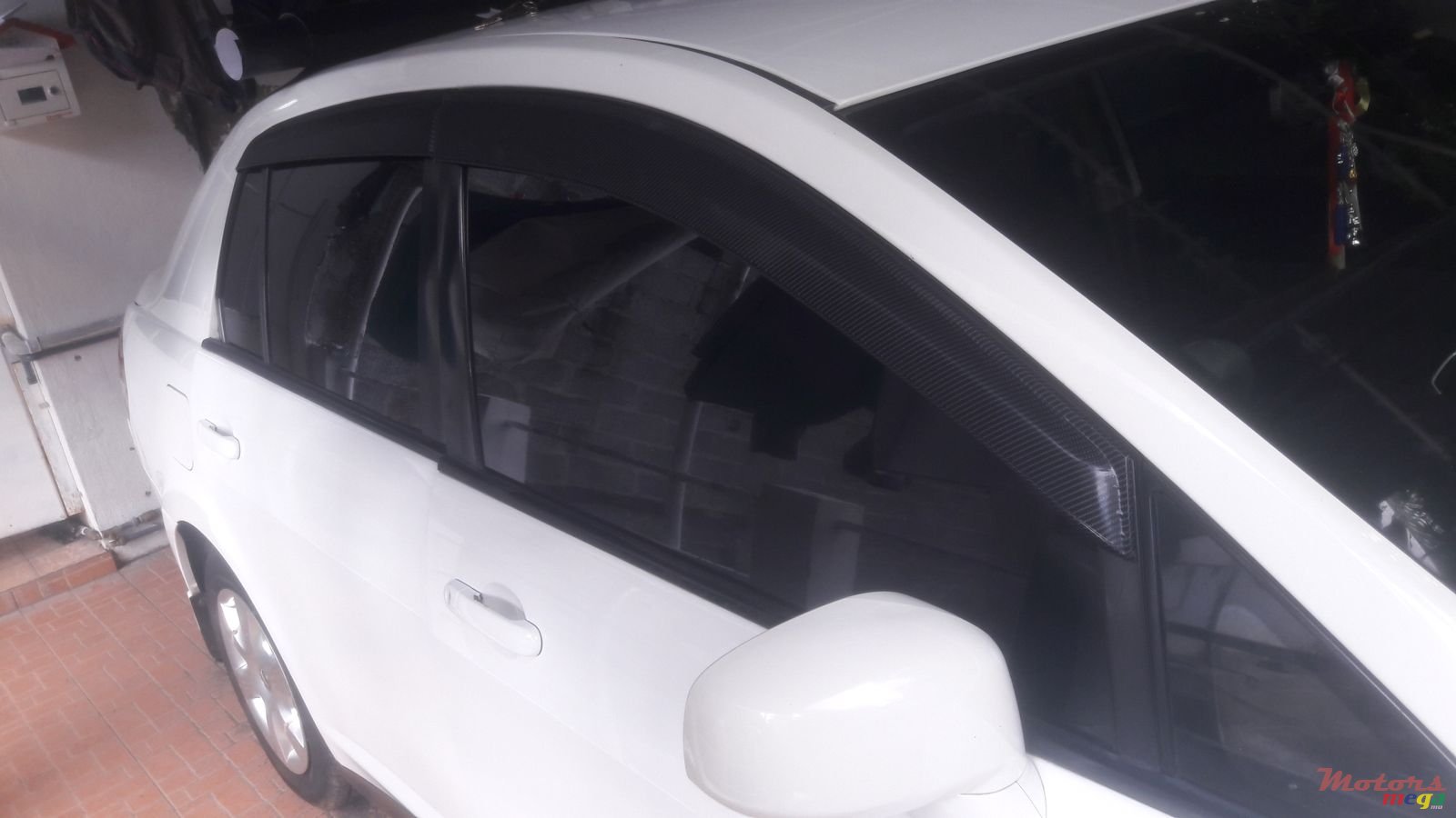 2007' Nissan Tiida photo #7