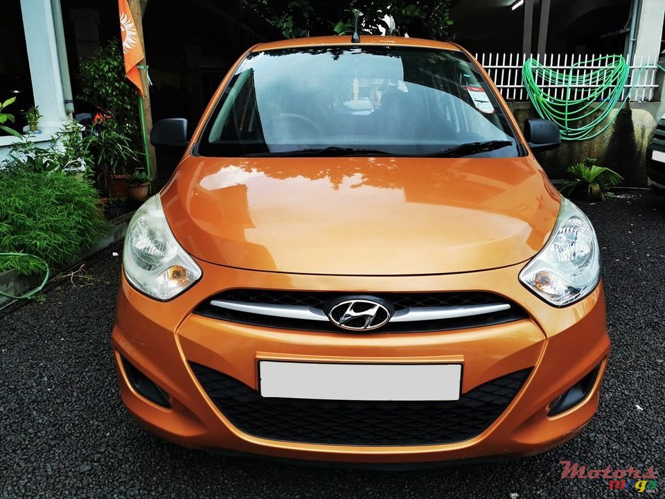 2015' Hyundai i10 photo #1