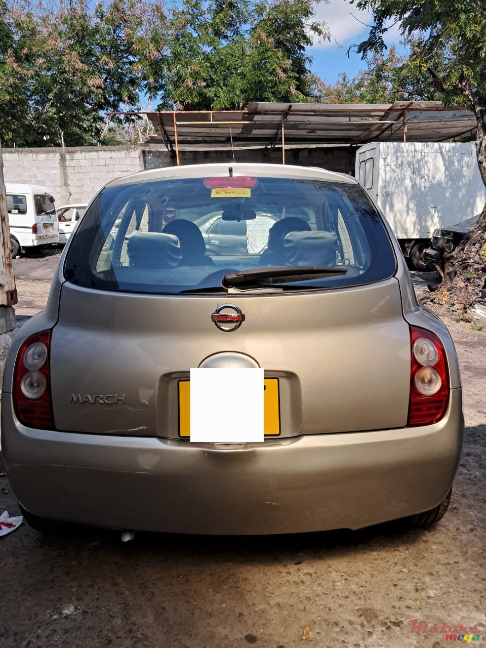 2005' Nissan March photo #7