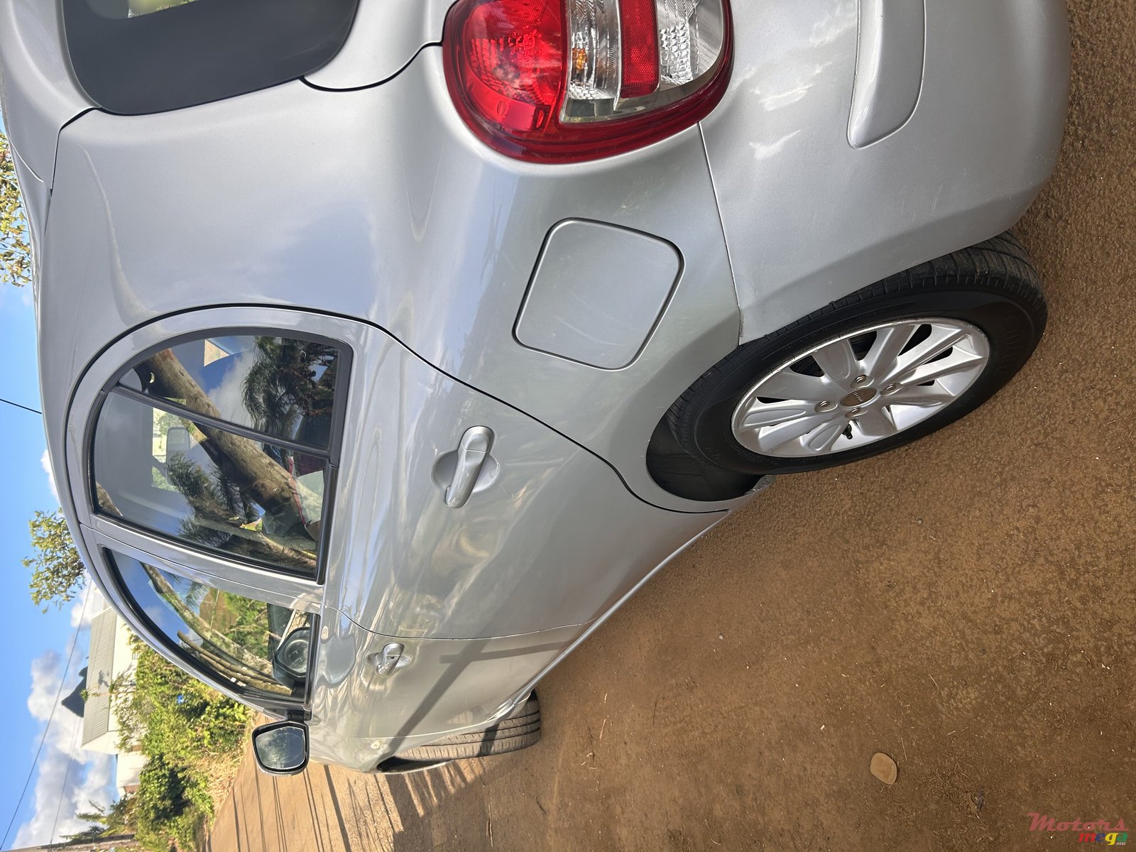 2012' Nissan March photo #3