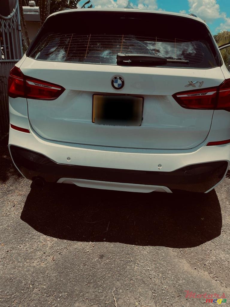 2017' BMW X1 photo #2