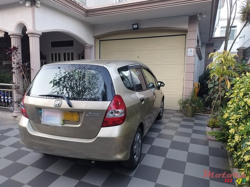 2007' Honda Jazz photo #3