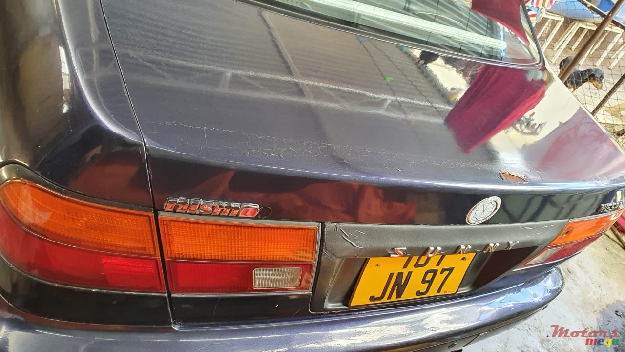 1997' Nissan Sunny photo #2