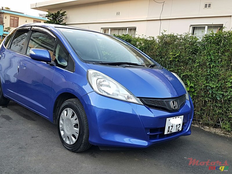 2012' Honda Fit Automatic photo #1