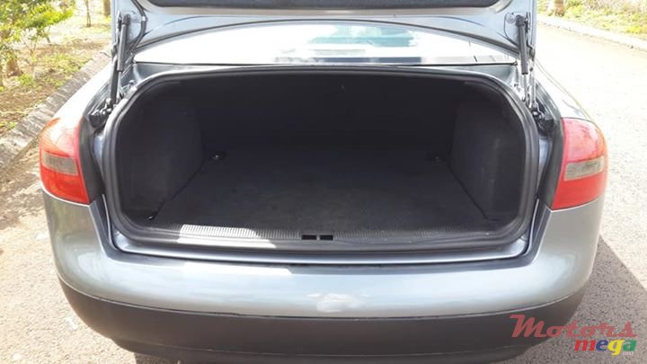 2005' Audi A6 1.8 Turbo photo #6