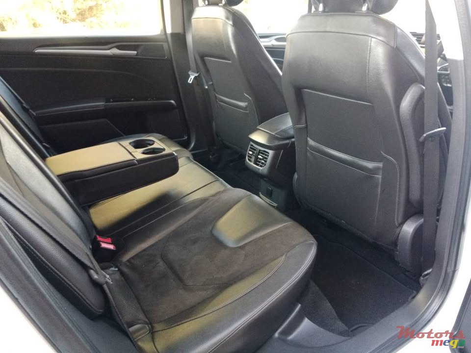 2015' Ford Fusion 1500cc turbo Automatic photo #5