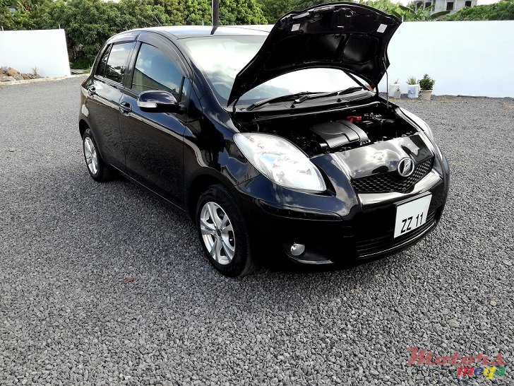 2011' Toyota Vitz ZZ 11 Auto 1.0L JAPAN photo #5